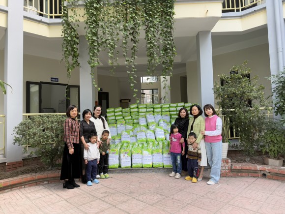 Hoạt động từ thiện đầu xuân năm mới 2025